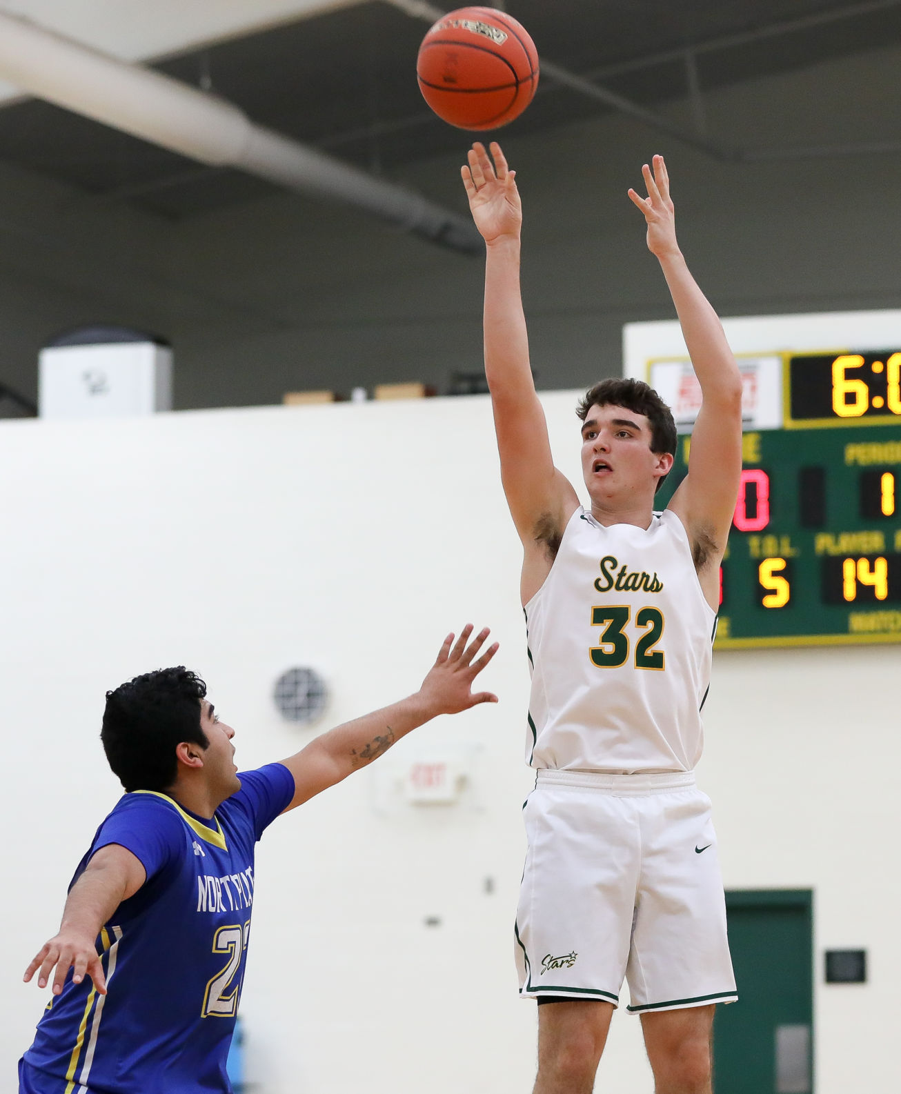 Kearney Catholic vs. North Platte boys basketball